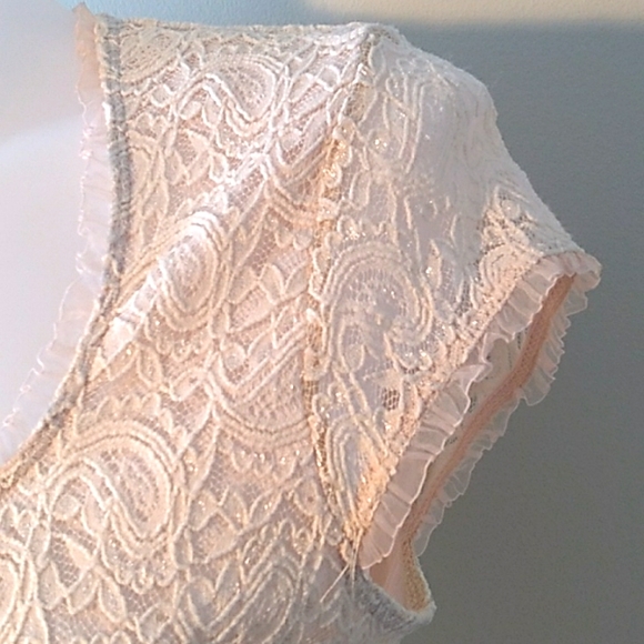 Vintage Lace Faux Corset Style Y2K Boho Fairy Top by Studio 1940. - Picture 5 of 13